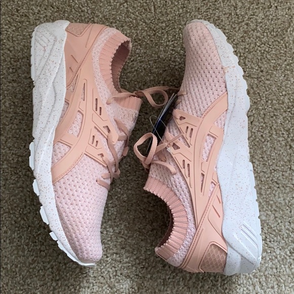 NWT ASICS Gel Lyte - Picture 3 of 4